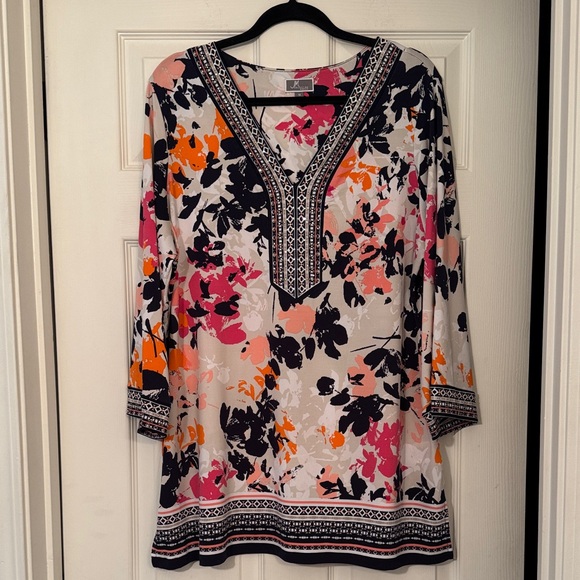 JM Collection Multicolor Floral Tunic Top EUC!
Pink, blue, peach & white! - Picture 1 of 9